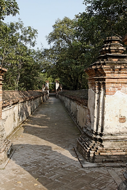Wat Maheyong-064